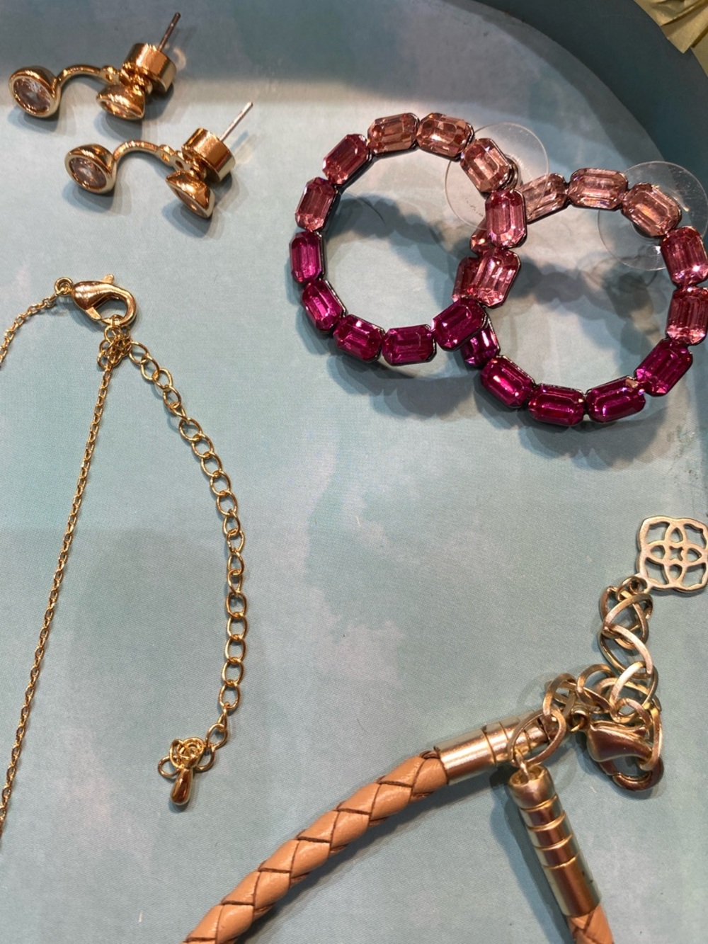 Jewelry bundle - Picture 3 of 6